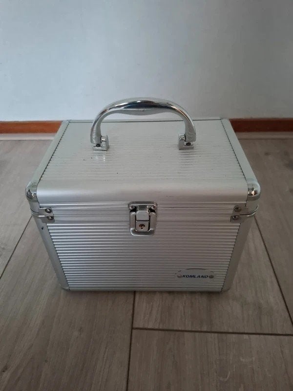 opberg cd koffer voor 20 cd's., Huis en Inrichting, Ophalen, Kunststof, Minder dan 25 discs, Zo goed als nieuw