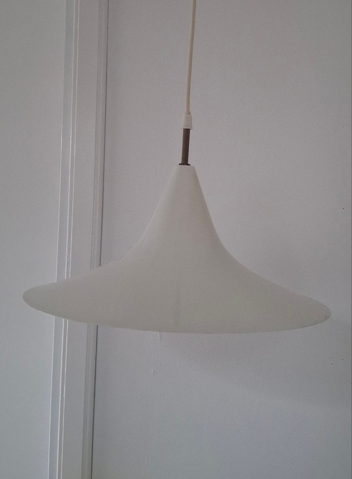 Elgo lite witte vintage heksenhoed lamp., Ophalen of Verzenden