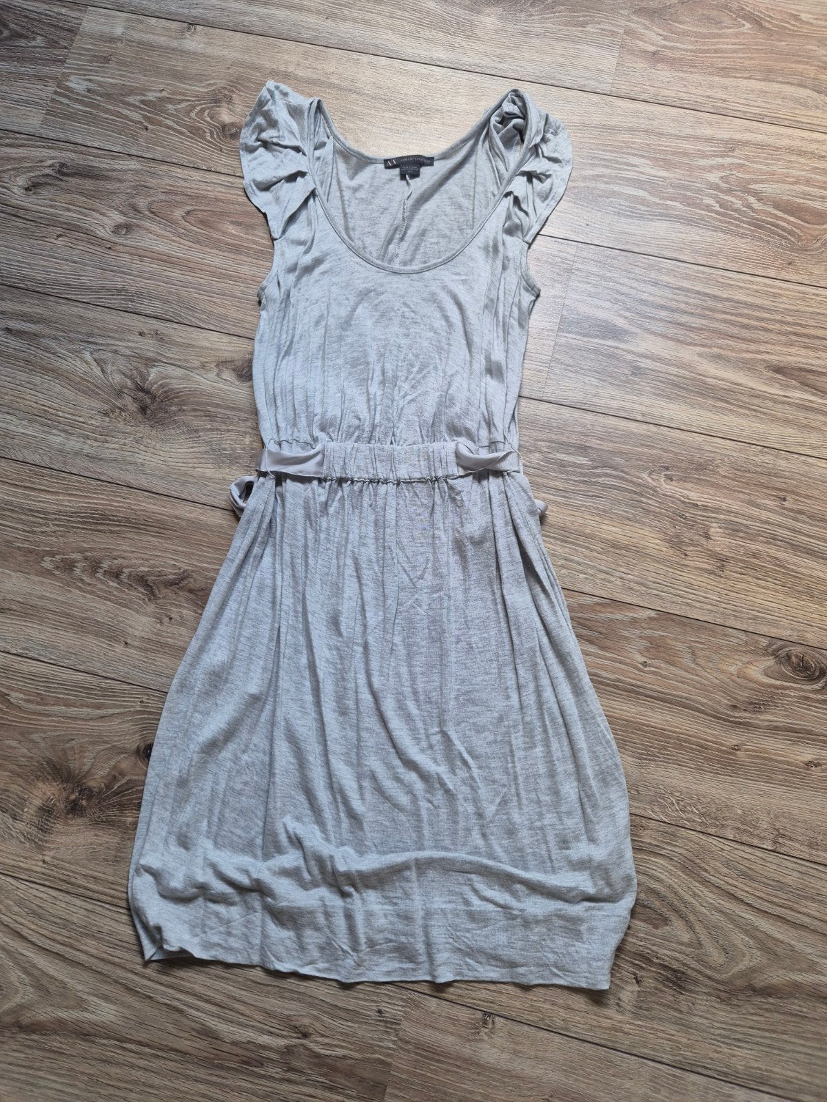 Armani jurk maat M, Kleding | Dames, Ophalen of Verzenden, Zo goed als nieuw, Knielengte, Grijs