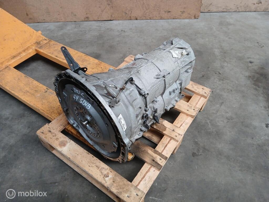 Automaat bak 8HP Range Rover 4.4 SDV8 Versnellingsbak, Land Rover, Ophalen of Verzenden, Gebruikt, Land Rover
