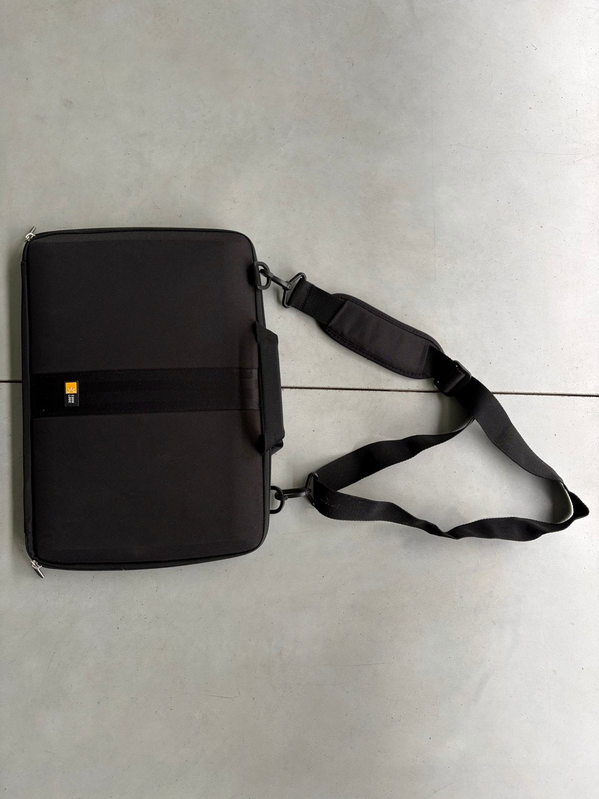 Case Logic laptoptas - Zwart - Nooit gebruikt, Gevoerd laptopvak, 15 inch, Nieuw, Ophalen of Verzenden