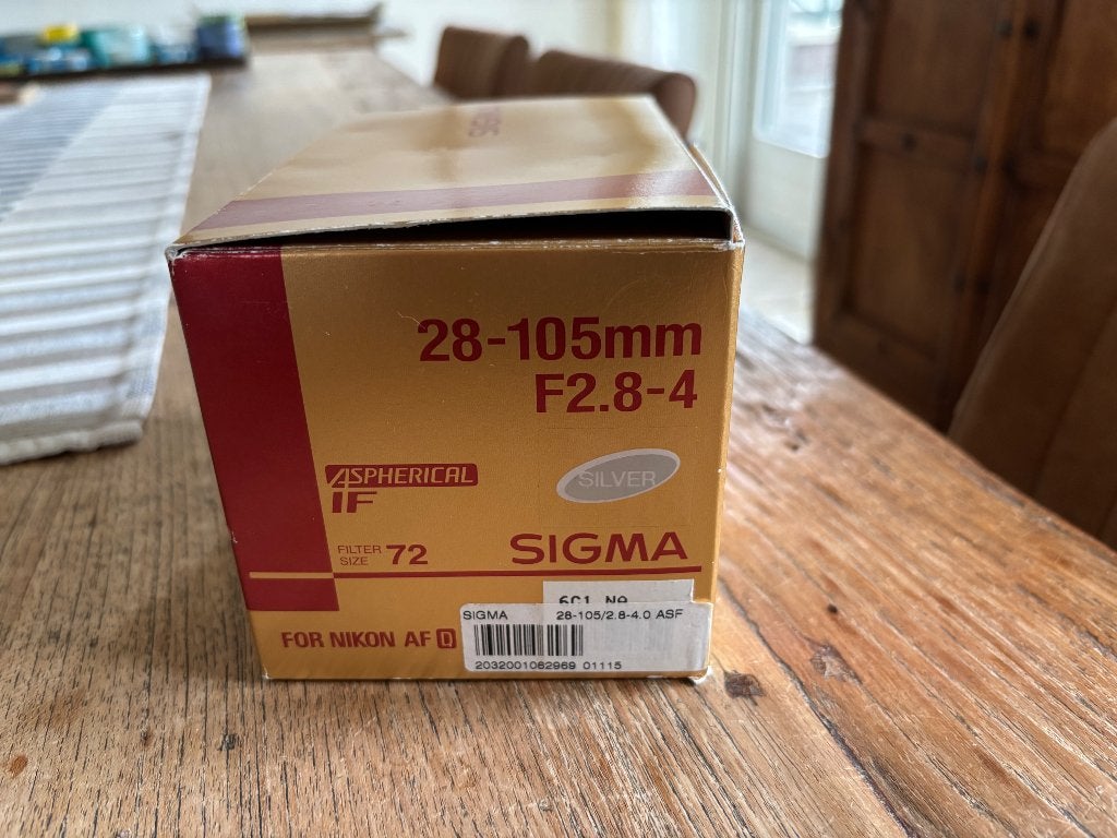Sigma 28-105mm F2.8-4 (N), Sigma, Overige typen, Ophalen of Verzenden, Zo goed als nieuw