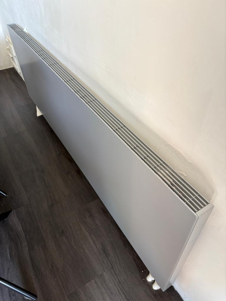 Radiatorombouw Sentimo 'The Original' RAL 9006 5,6x55x175cm, Doe-het-zelf en Verbouw, Verwarming en Radiatoren, Ophalen, 30 tot 80 cm