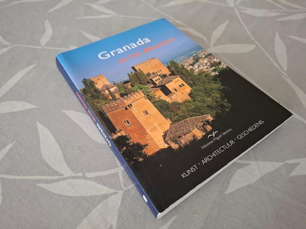 GRANADA en het ALHAMBRA, Boeken, Reisgidsen, Zo goed als nieuw, Reisgids of -boek, Europa, Overige merken, Ophalen of Verzenden