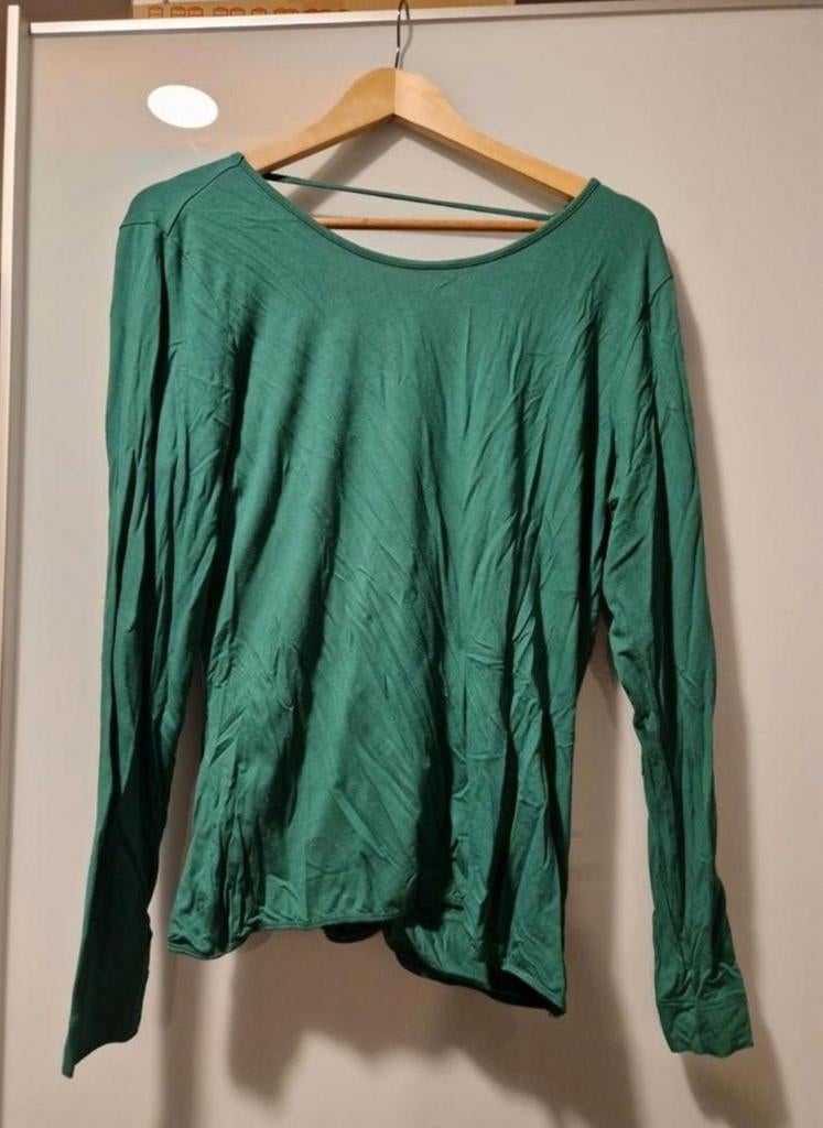 L.O.E.S. top met open rug. Groen. Maat L., Studio Anneloes, Maat 42/44 (L), Ophalen of Verzenden, Lange mouw