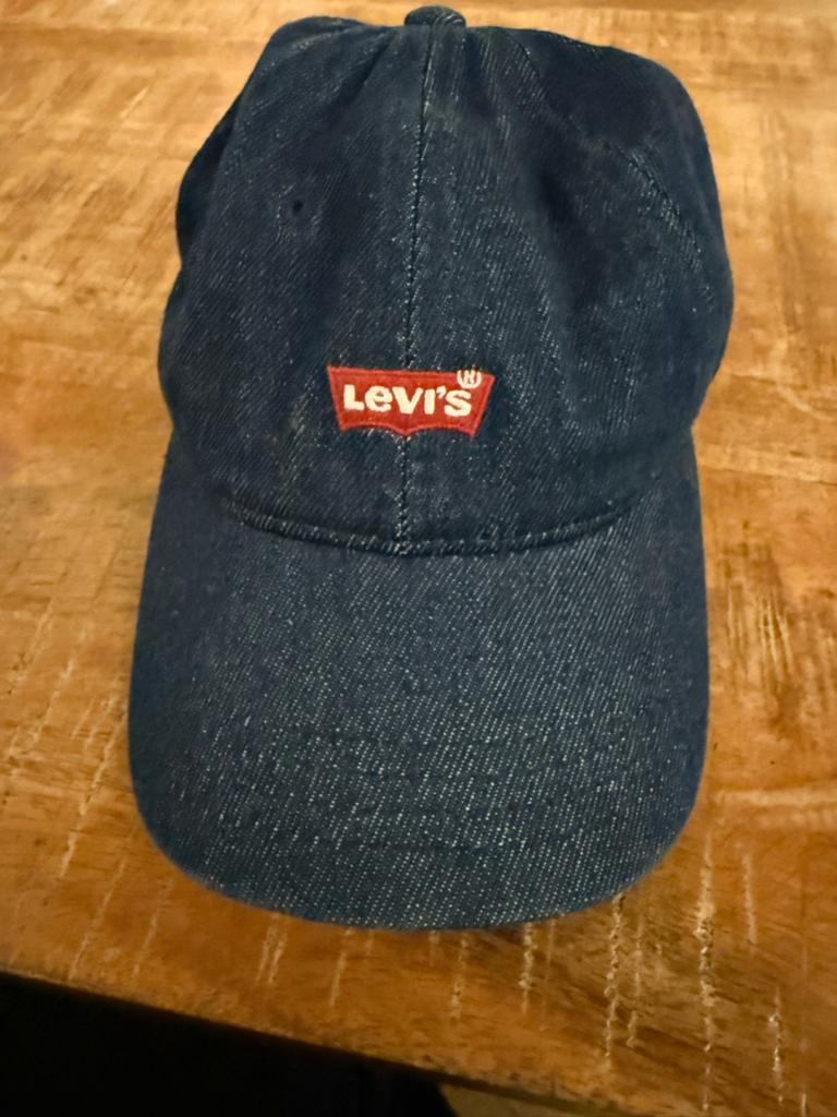 Levi's spijkerpet - Zo goed als nieuw, Kleding | Heren, Hoeden en Petten, Ophalen of Verzenden, Zo goed als nieuw