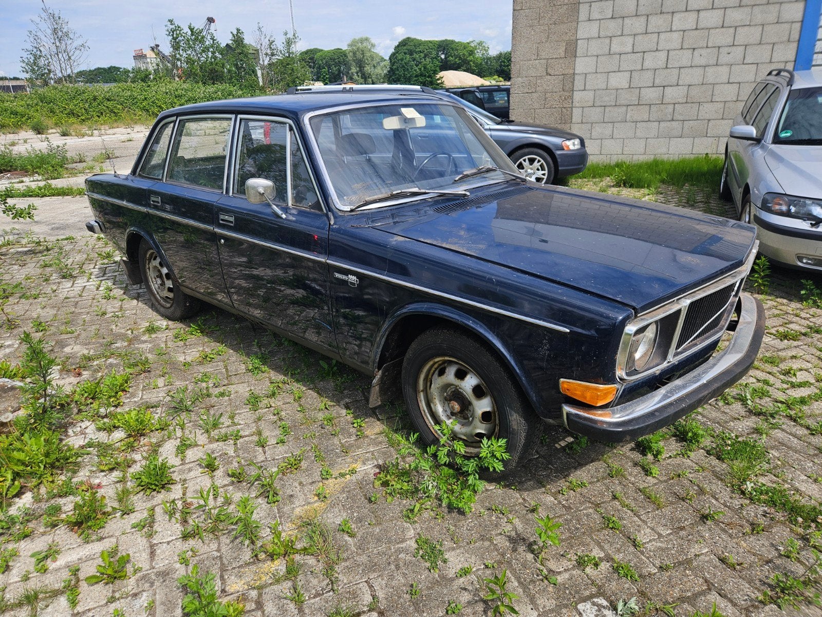 Volvo 144 2.0 DL 1972 + onderdelen, Auto's, Overige modellen, Blauw, Origineel Nederlands, Bedrijf