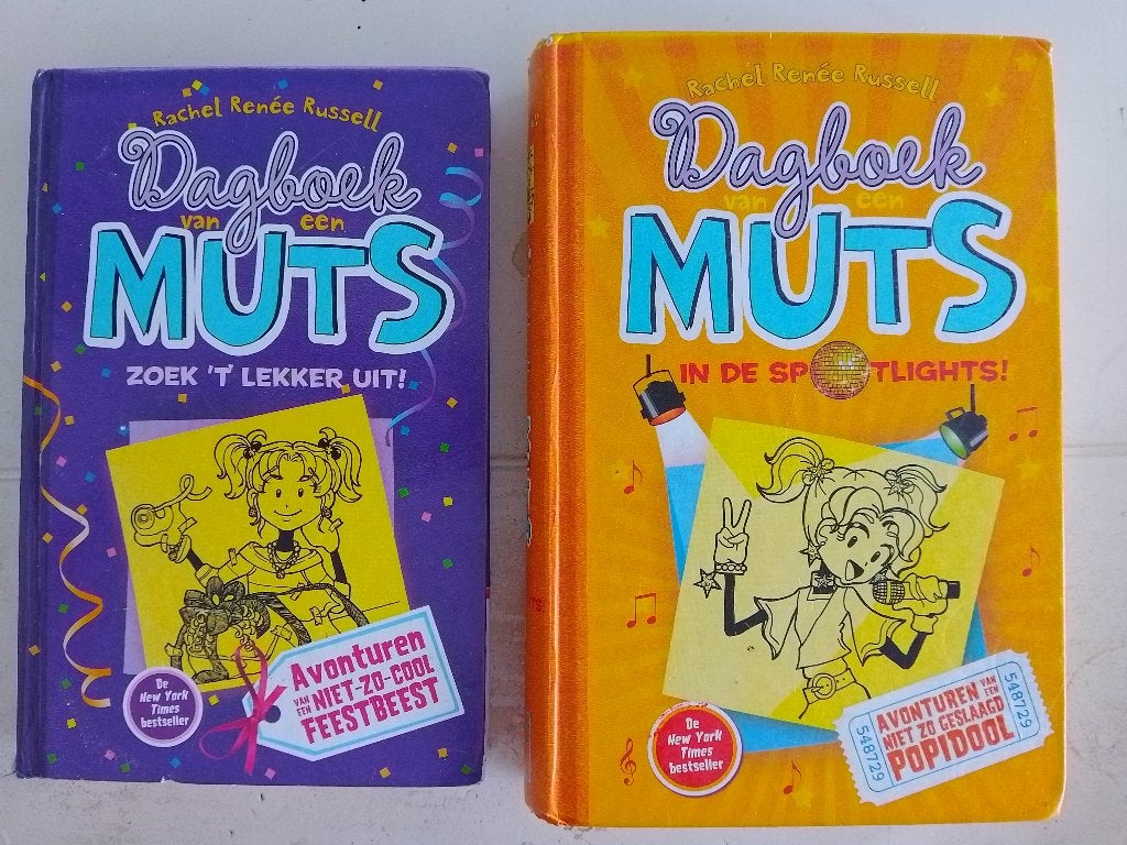 BOEKEN 'DAGBOEK VAN EEN MUTS' !!, Ophalen of Verzenden, Gelezen, Rachel Renée Russell, Fictie