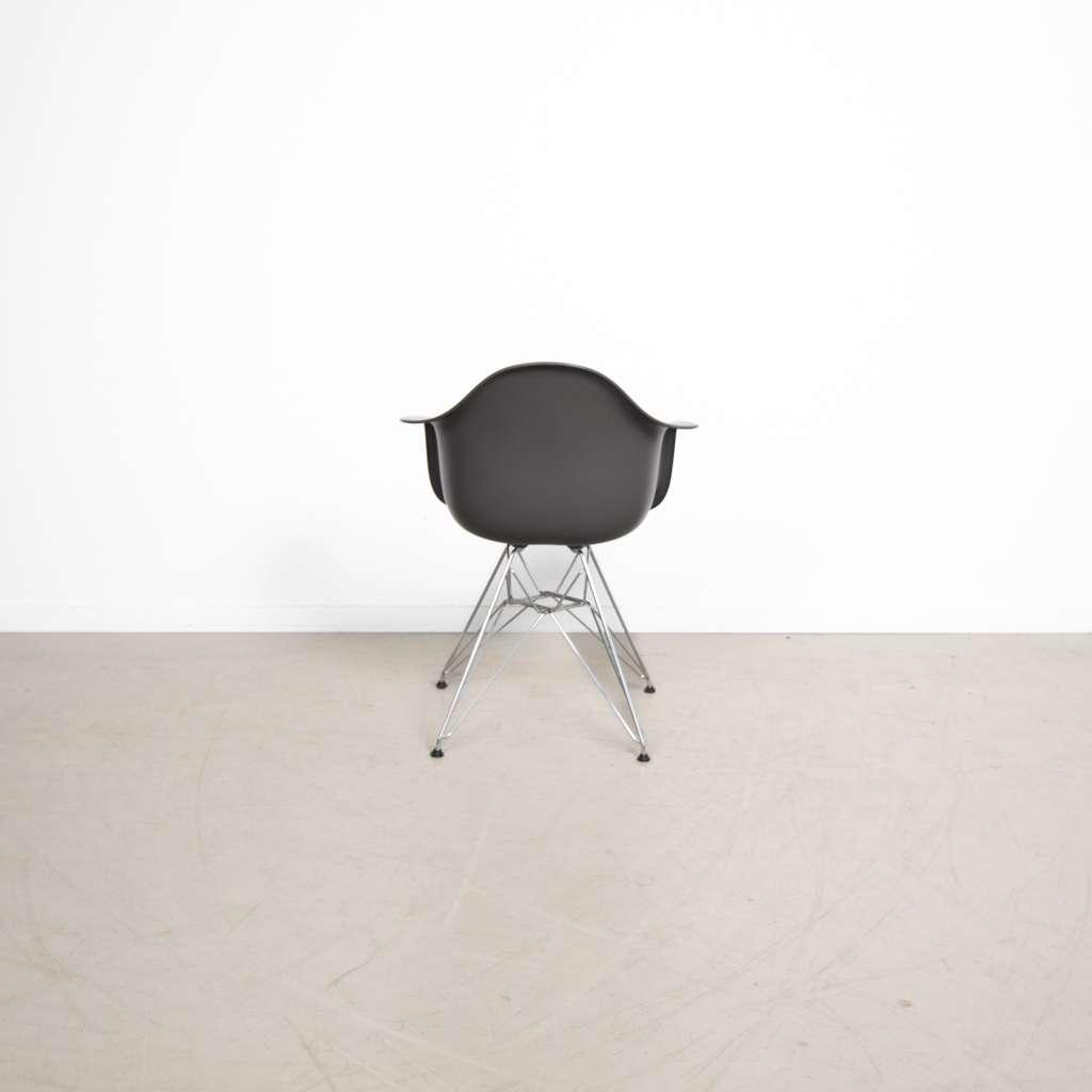 Vitra Eames DAR Kuipstoel Donkergrijs, Niet ingevuld, Stof, Niet ingevuld, Zo goed als nieuw