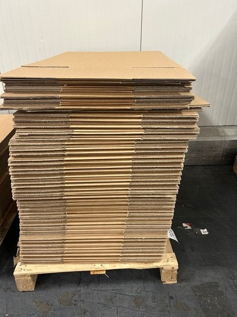 112 stuks nieuwe kartonnen dozen 88 x 34 x 18 cm, Ophalen, Doos, Opvouwbaar, 75 tot 100 cm