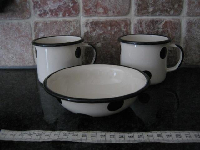 emaille bekers en schaaltje KITCHEN TREND, Overige typen, Nieuw, Ophalen of Verzenden, Overige materialen
