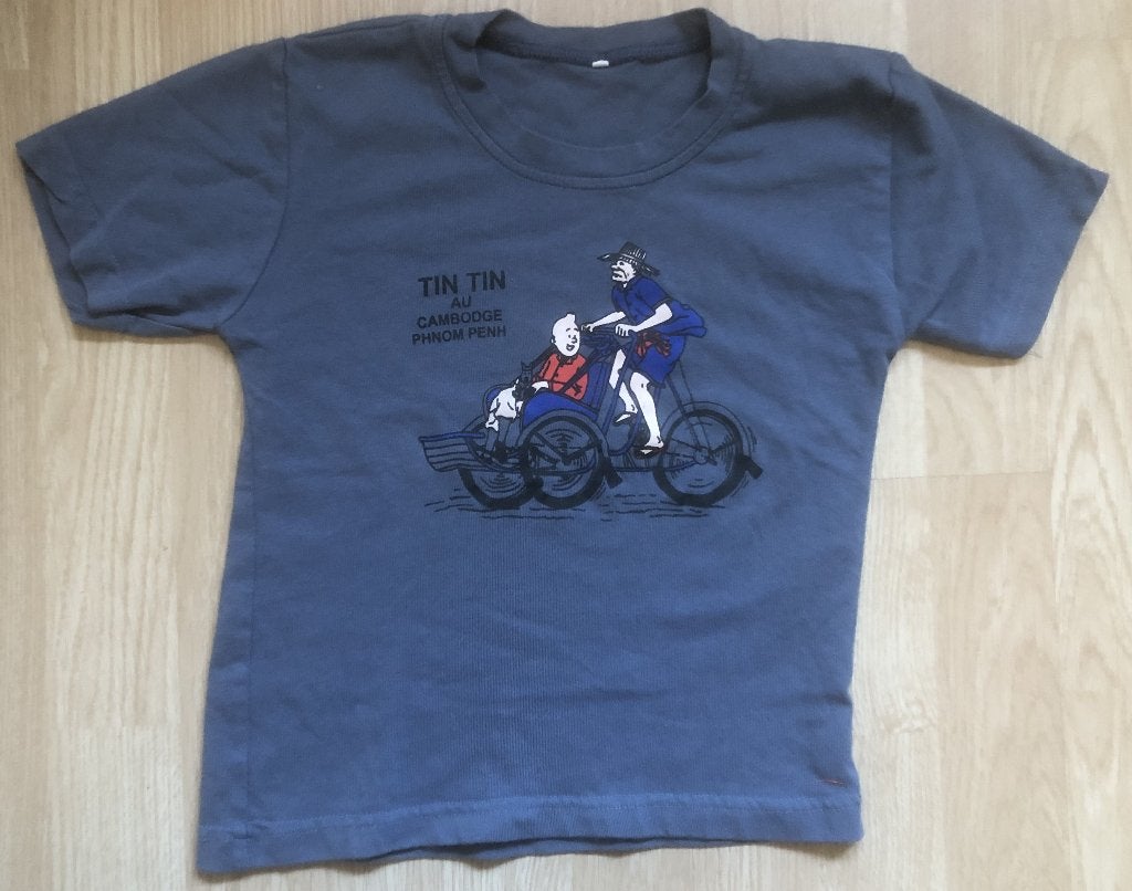 KUIFJE - TIN TIN AU CAMBODGE PHNOM PENH-SHIRTJE-KINDERMAAT 8, Ophalen of Verzenden, Kuifje, Zo goed als nieuw, Overige typen