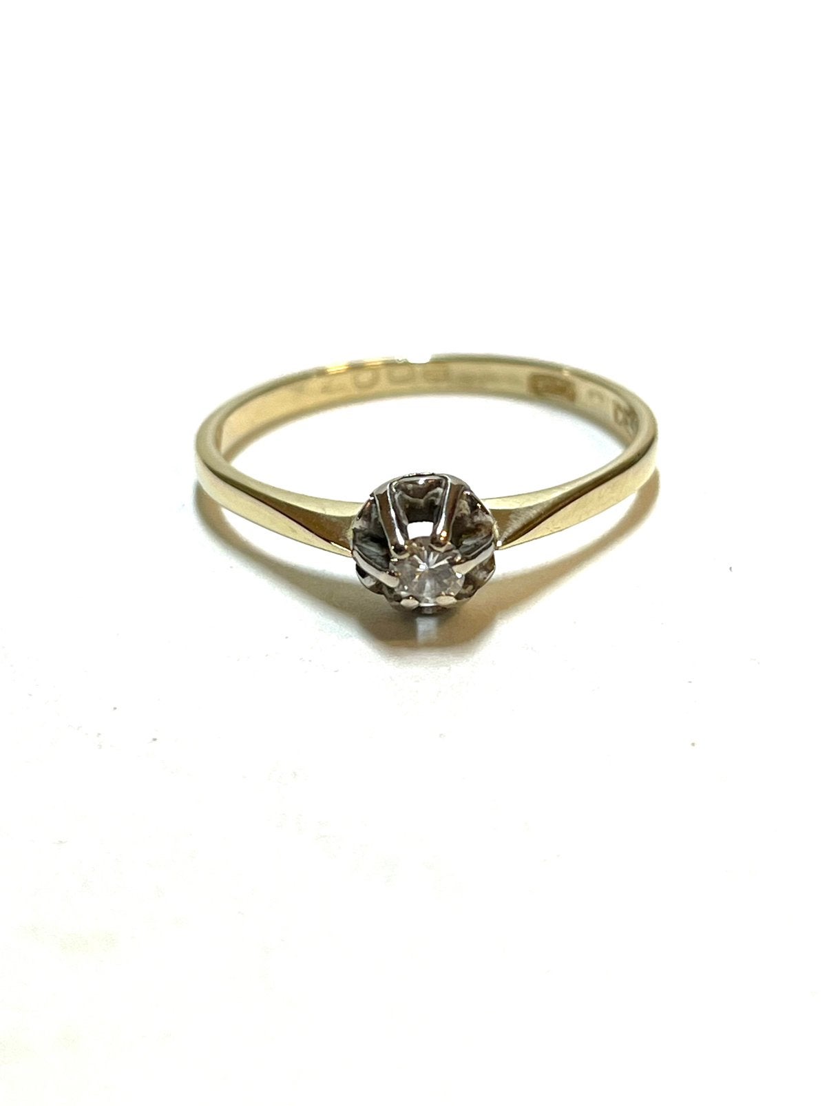 14k geel en witgouden ring met een diamant, -, -, Ophalen of Verzenden, Zo goed als nieuw