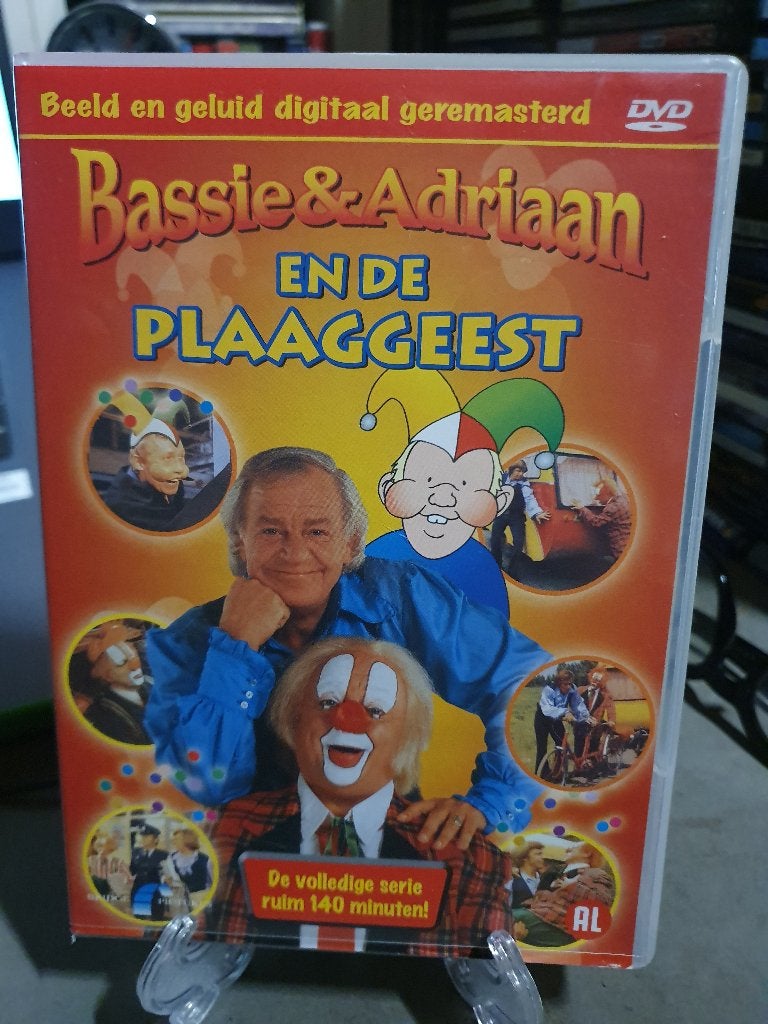 Bassie & Adriaan en de plaaggeest - DVD, Cd's en Dvd's, Alle leeftijden, Ophalen, Zo goed als nieuw