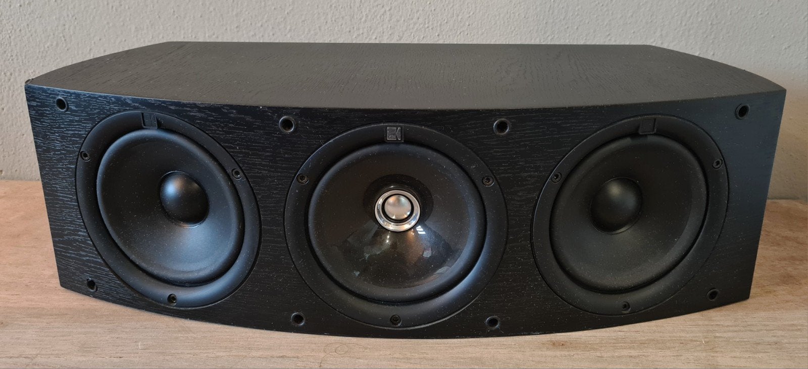 Kef Q10c Center Luidspreker In Goede Staat Black Ash, Ophalen of Verzenden
