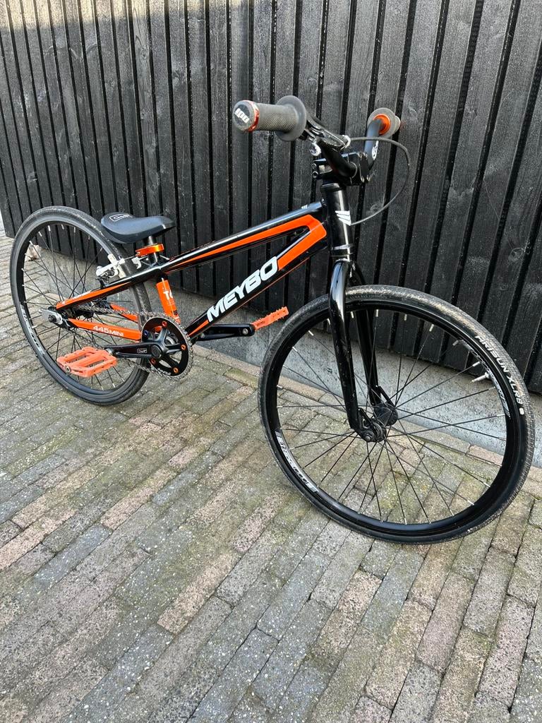 Meybo BMX 445 mini, Ophalen, 16 tot 20 inch, Aluminium, Zo goed als nieuw