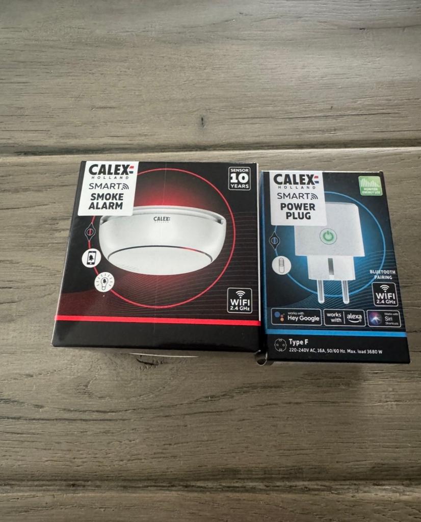 Calex Smart Rookmelder & Smart Power Plug, Nieuw, Ophalen of Verzenden, Compleet systeem, Rook