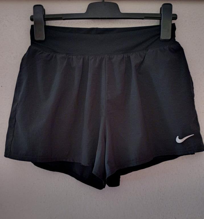 Nike Dri-Fit sport running tennis shorts M, Maat 38/40 (M), Zwart, Nike Dri-Fit, Ophalen of Verzenden