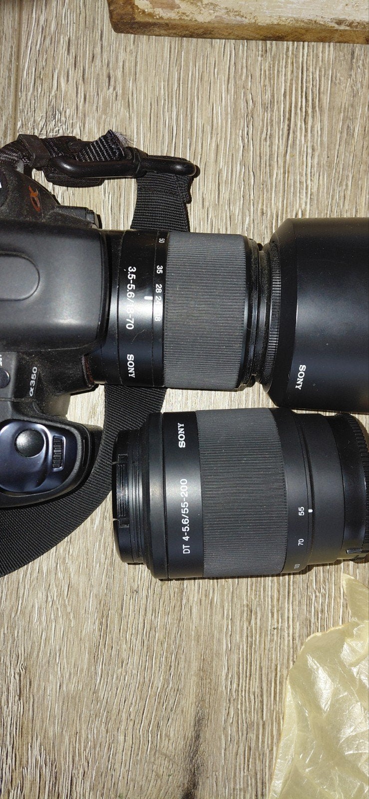 Sony Alpha 350 DSLR camera met 2 lenzen en accessoires, Audio, Tv en Foto, Ophalen, Gebruikt, Accu, Sony
