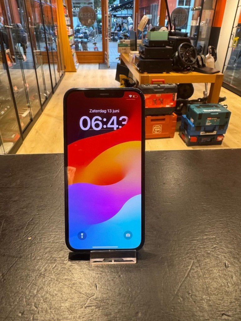 Iphone 12 | accu 79% | 64 GB | Nette staat, ., Zwart, Ophalen of Verzenden, Zo goed als nieuw