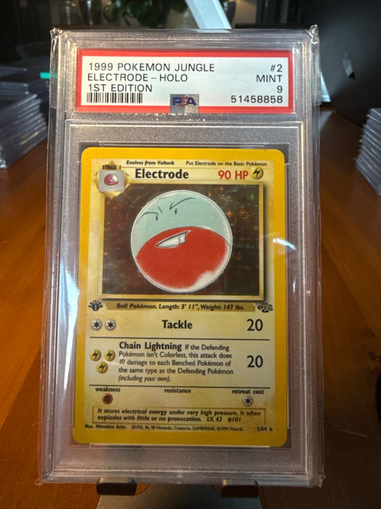 Electrode 1st Edition #2 - Jungle (1999) - PSA 9, Ophalen of Verzenden, Zo goed als nieuw, Losse kaart, Foil