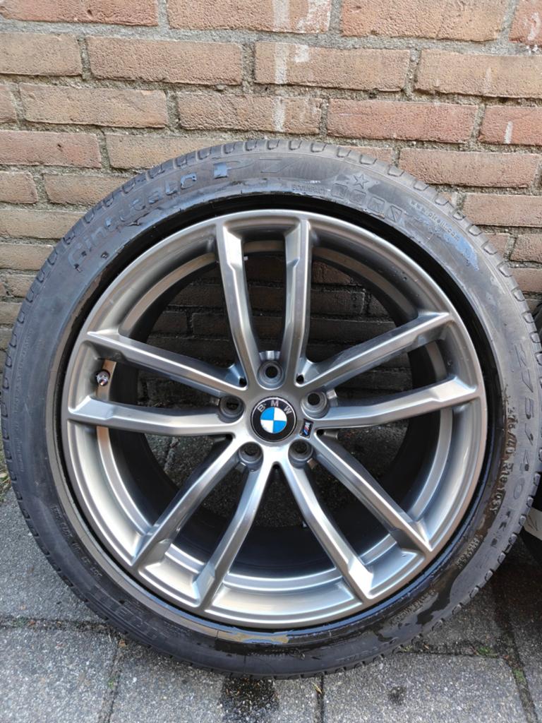 BMW G30 5 Serie Style 662M Breedset M Velgen, Auto-onderdelen, Banden en Velgen, Gebruikt, 275 mm, Banden en Velgen, Personenwagen