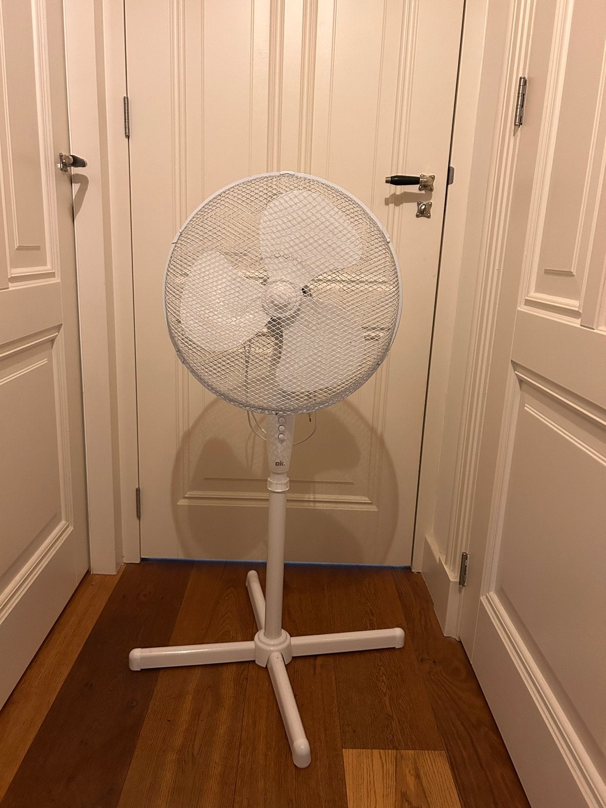 Zo goed als nieuwe statiefventilator - 3 snelheden, Ophalen of Verzenden, Zo goed als nieuw, Statiefventilator