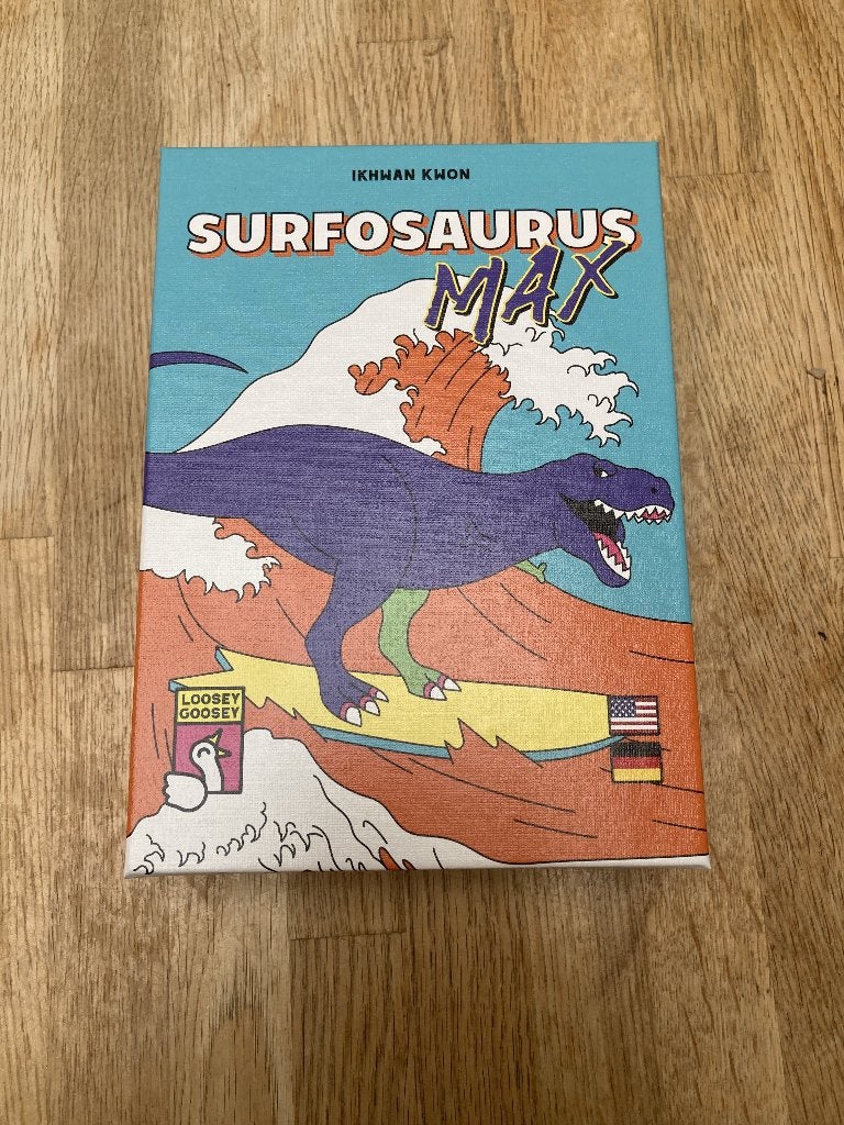 Surfosaurus MAX kaartspel {Engels}, Vijf spelers of meer, Ophalen of Verzenden, Zo goed als nieuw