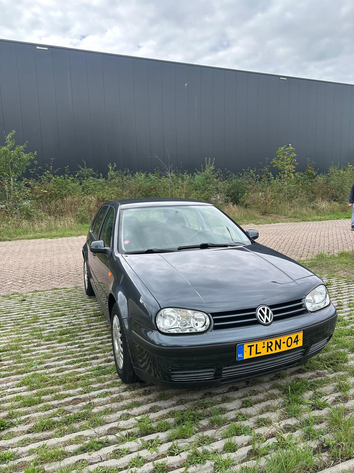 Volkswagen Golf 1.8 92KW AUT 1998 Blauw, 125 pk, 4 cilinders, Blauw, 1781 cc