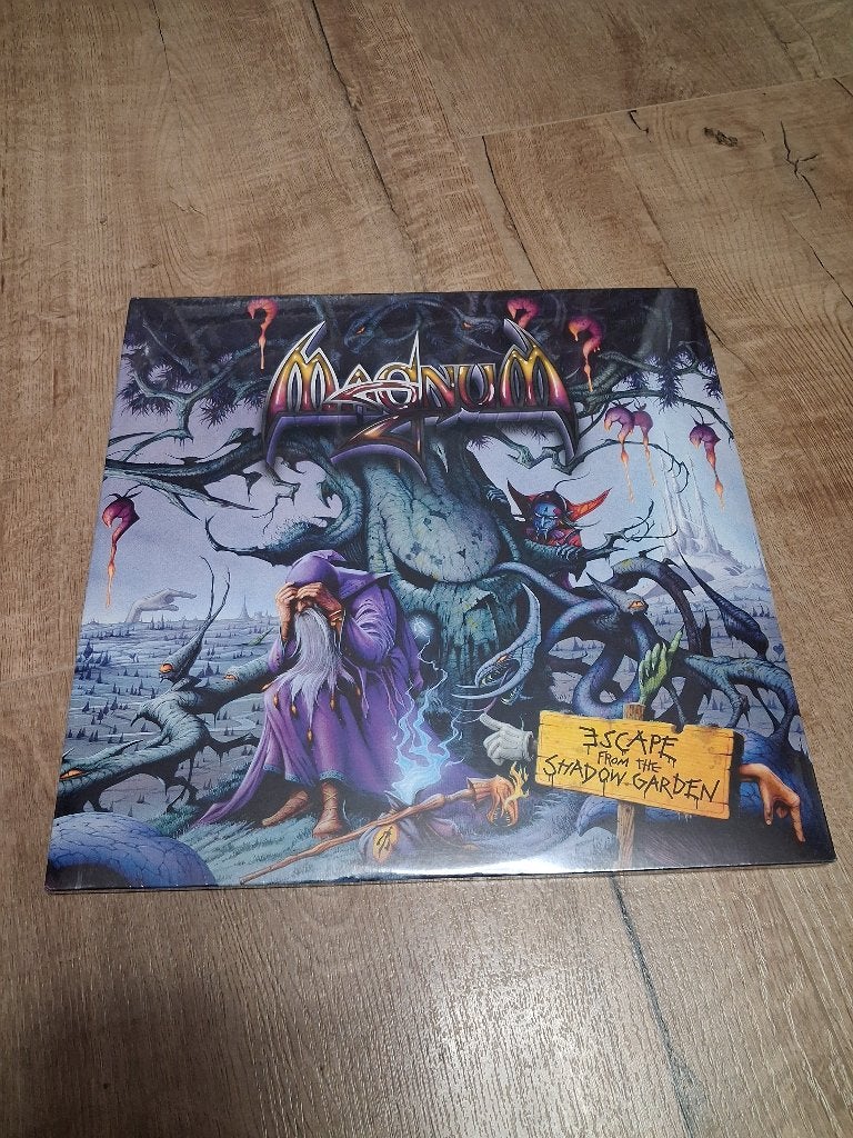 MAGNUM - Escape From The Shadow Garden. ( 2 x LP + CD ), Ophalen of Verzenden, Geseald, Hardrock, 12 inch