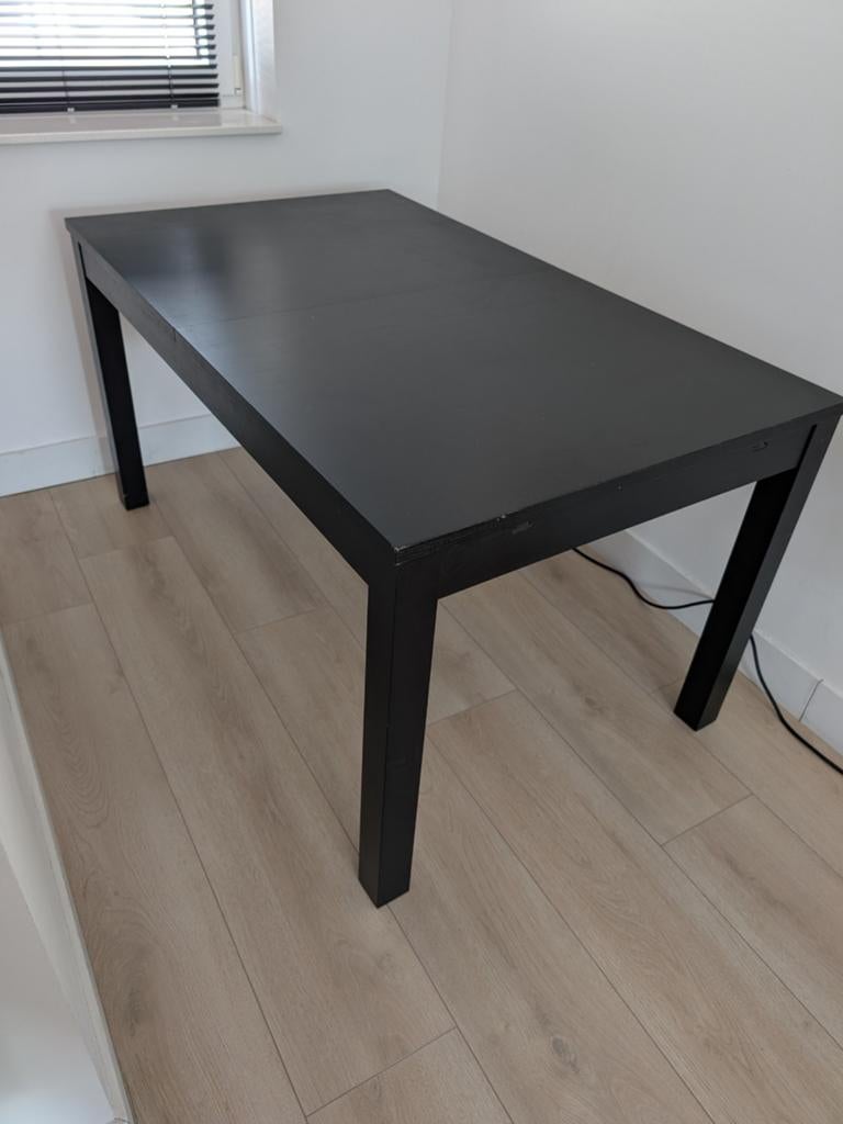 IKEA Bjursta uitschuifbare eettafel met 4 stoelen, Huis en Inrichting, Tafels | Eettafels, Ophalen, Gebruikt, Modern, Scandinavisch