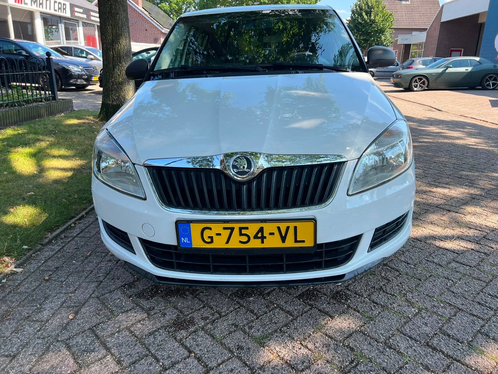 Skoda Fabia 1.2 44KW 2013 Wit // nwe apk !, Voorwielaandrijving, 40 €/maand, 540 kg, 995 kg