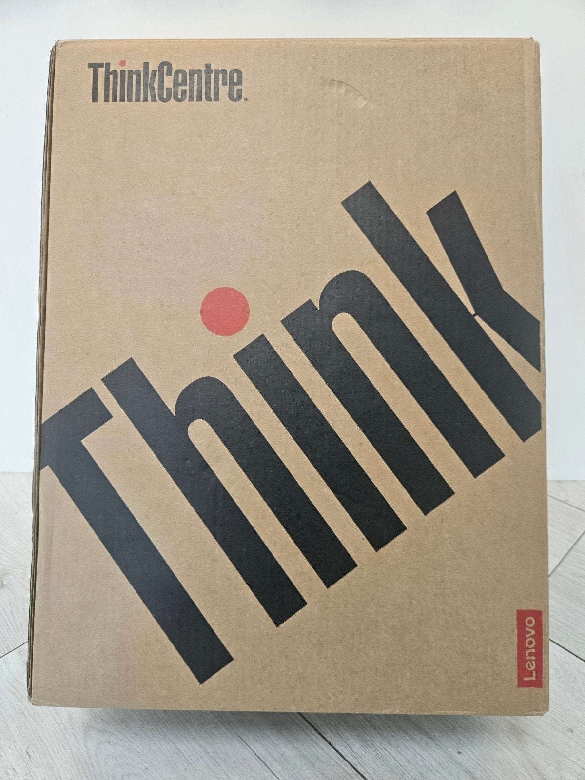 Nieuw in doos: Lenovo ThinkCentre NEO 50s Gen 5 i5-14400 8gb, Computers en Software, Lenovo ThinkCentre NEO 50s Gen 5, EenvoudPc B.V.