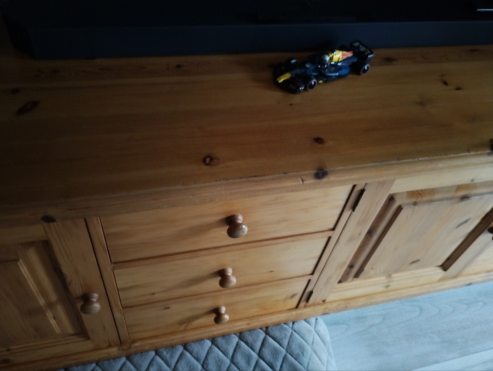 Mooi grenen dressoir., Huis en Inrichting, Kasten | Dressoirs, Ophalen, Gebruikt, 25 tot 50 cm