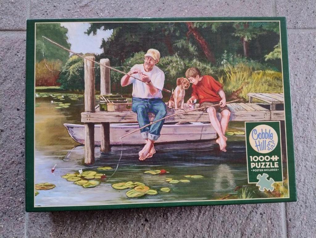 Cobble Hill Puzzel 1000 On the dock, Ophalen of Verzenden, 500 t/m 1500 stukjes, Zo goed als nieuw, Legpuzzel