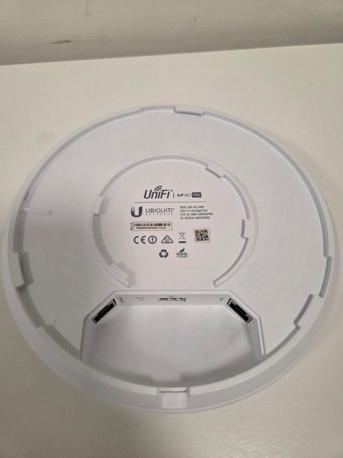 Ubiquiti UniFi AP AC Pro Access Point, Ophalen of Verzenden, Zo goed als nieuw, Router, Ubiquiti