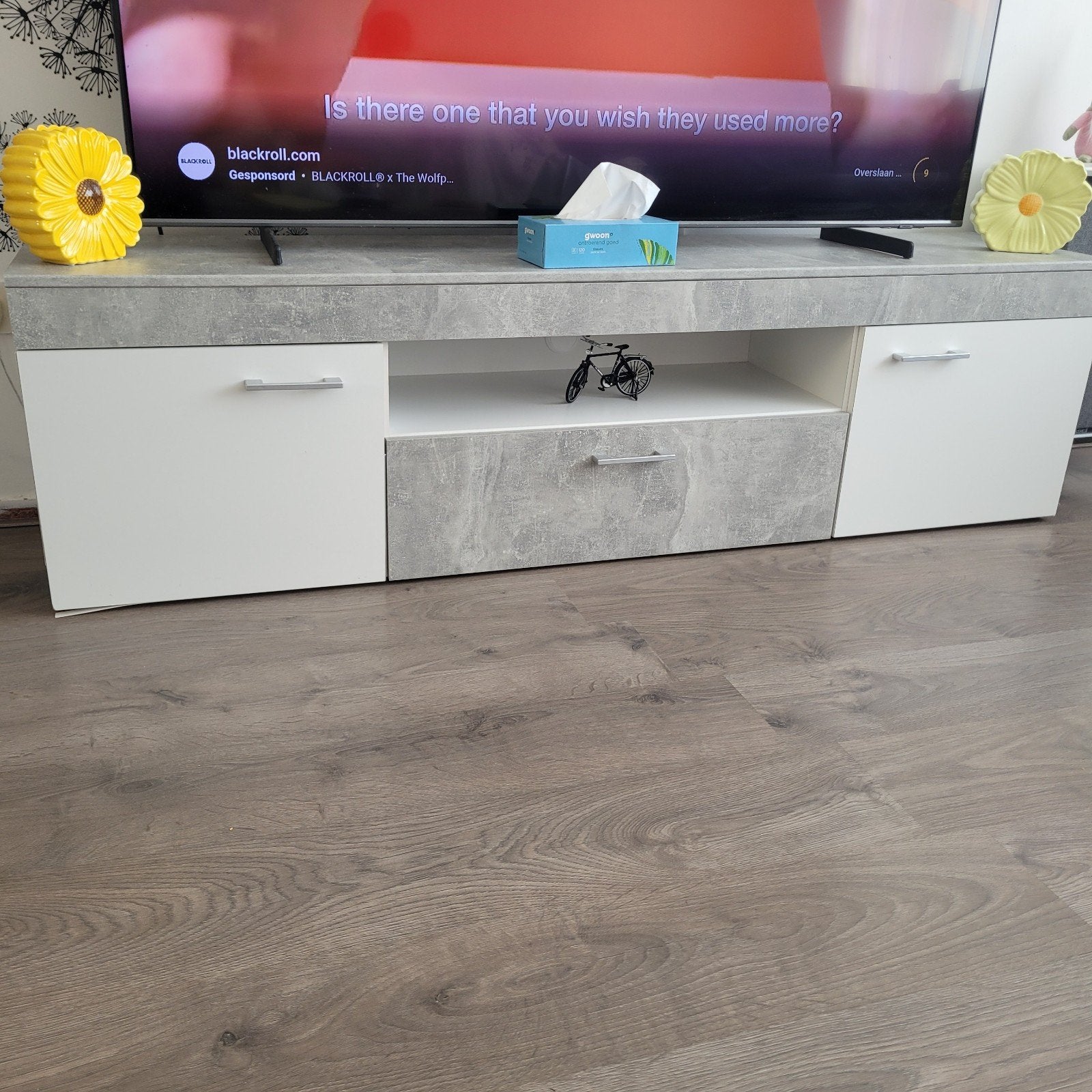 Tv kast, Ophalen, 150 tot 200 cm, Zo goed als nieuw, Minder dan 100 cm