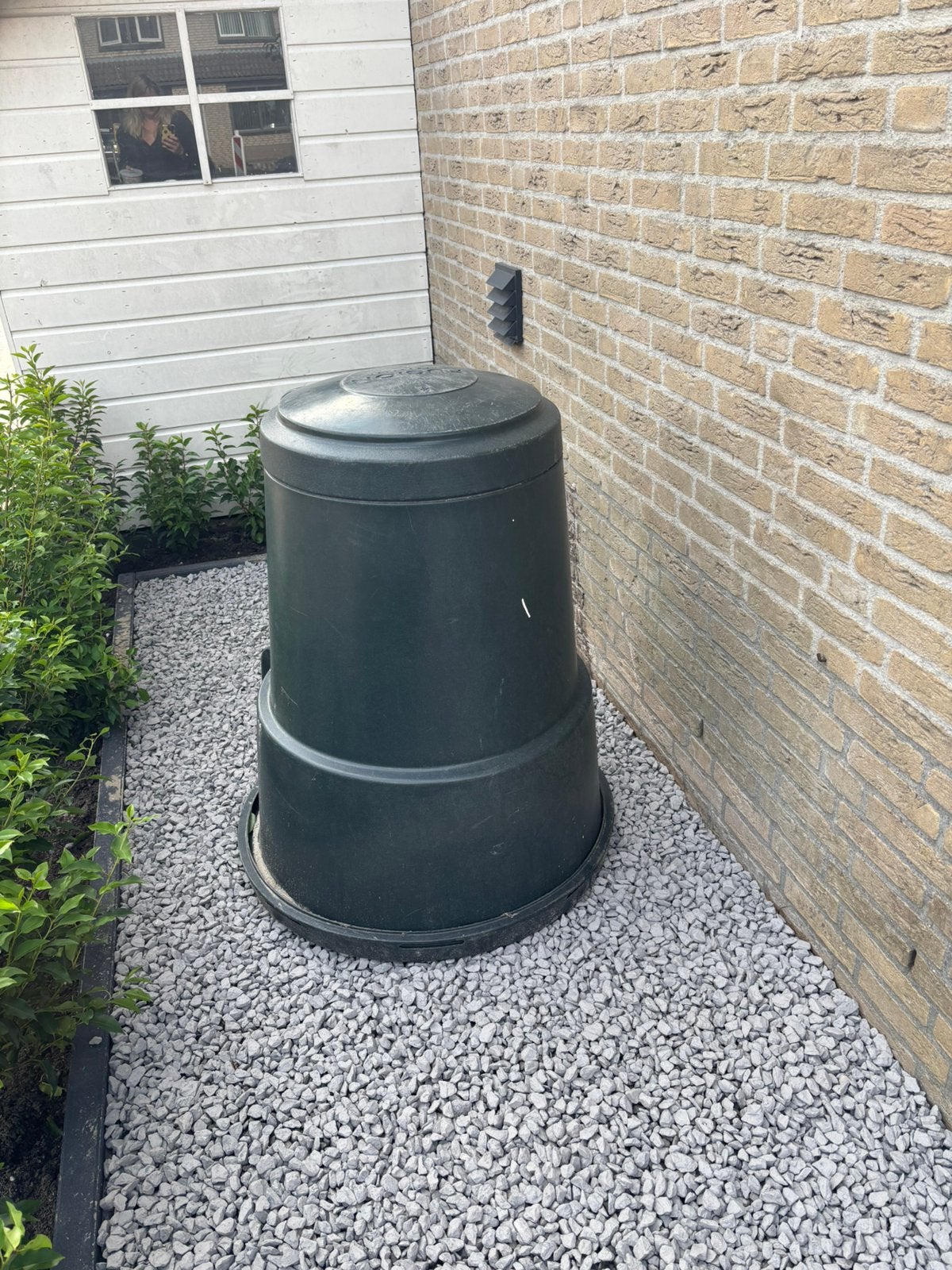 Compostbak gratis op te halen, Ophalen