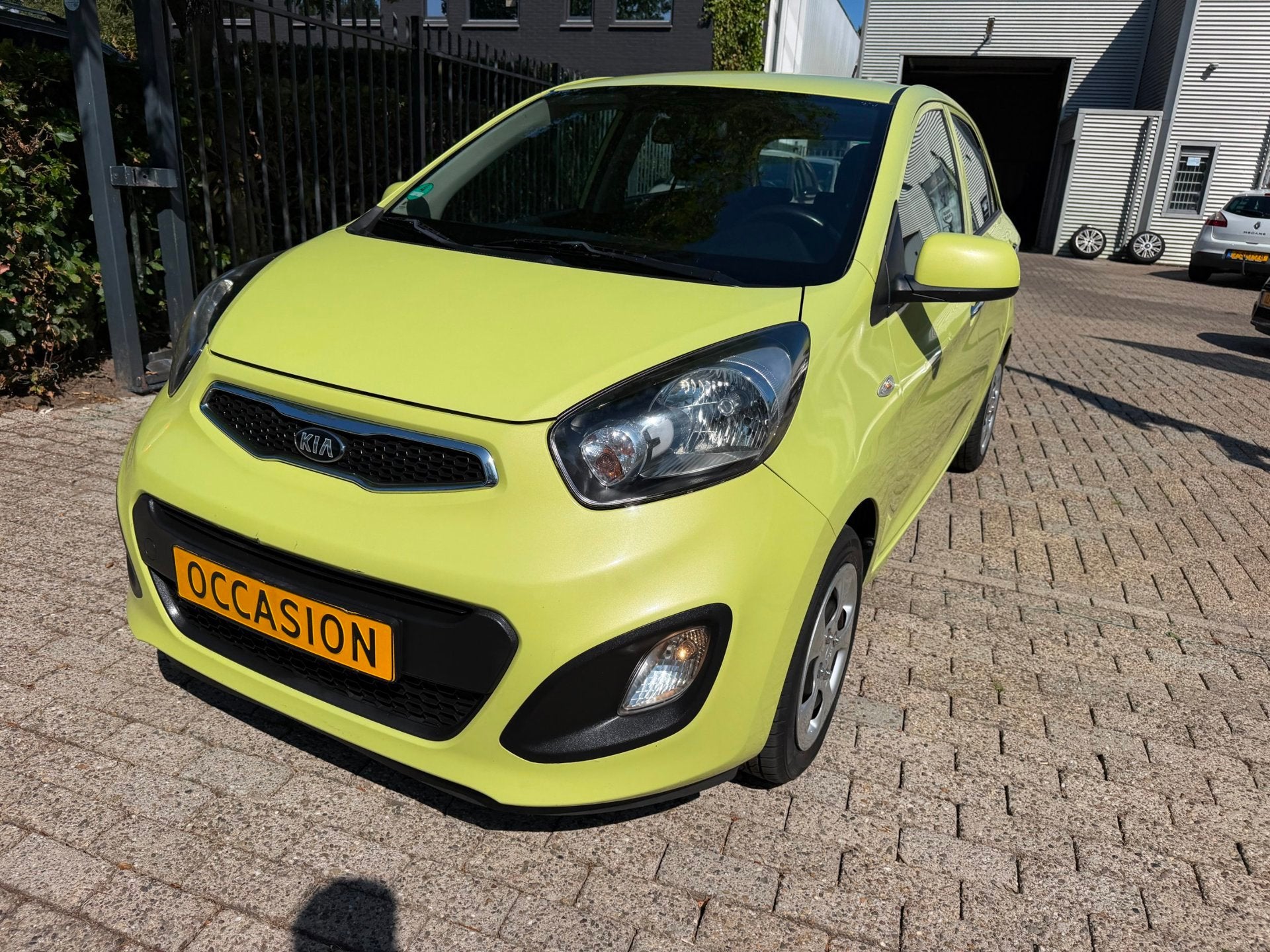 Kia Picanto 1.0 CVVT BusinessLine 81.620 km, nwe apk, grote, Voorwielaandrijving, Stof, Gebruikt, Met garantie (alle)