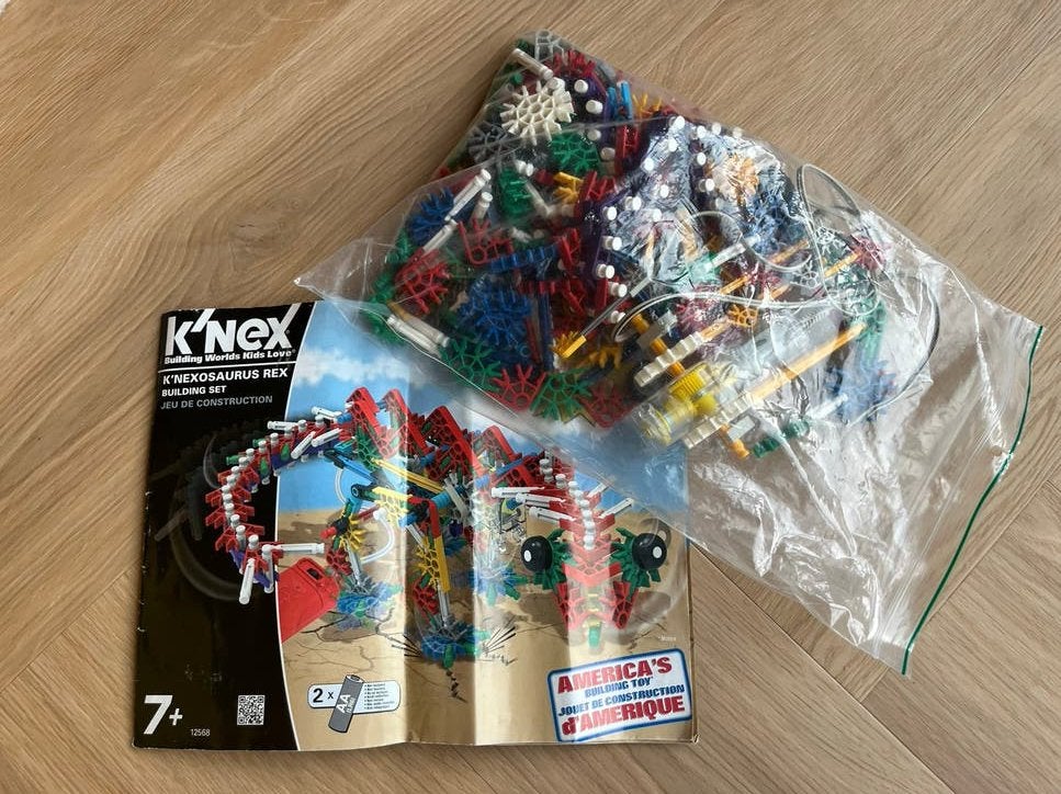 K'nexosaurus Rex Bewegende Dino Bouwset op Batterij, Ophalen, Gebruikt, K'nex