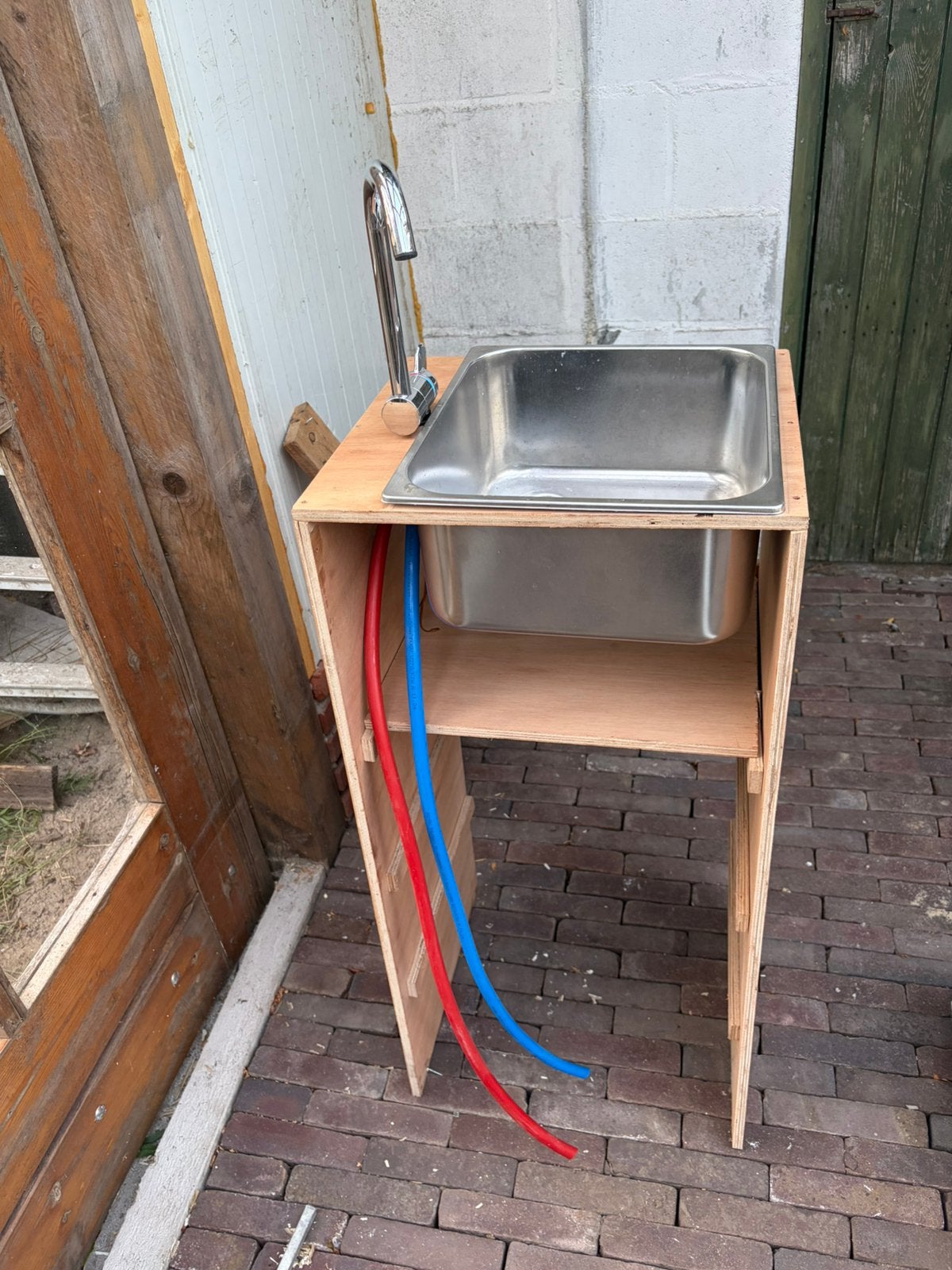 Wasbak voor camper, Ophalen, Zo goed als nieuw