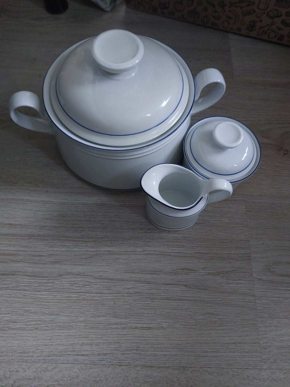 Wit servies met blauwe rand, Ophalen, Gebruikt, Compleet servies, Klassiek
