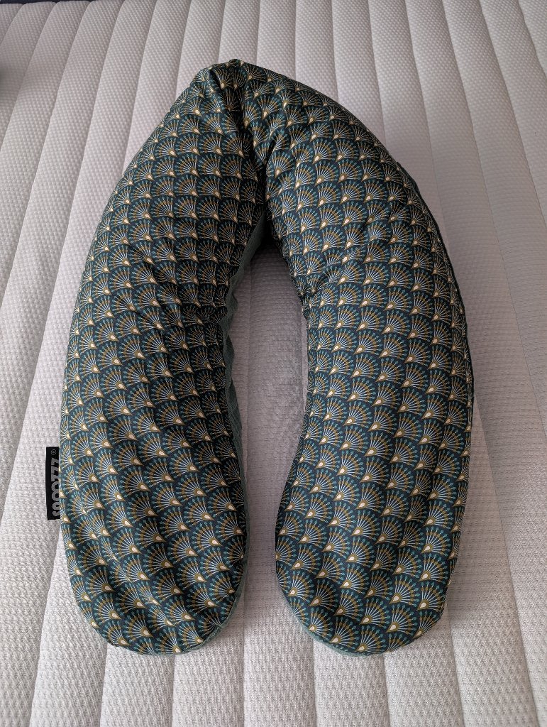Snoozzz voedingskussen nursing pillow incl hoezen en refill, Ophalen, Gebruikt