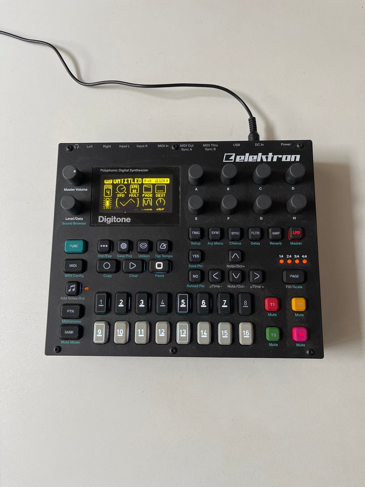 Elektron Digitone • Polyfone Digital FM Synthesizer, Overige aantallen, Zo goed als nieuw, Met midi-aansluiting, Ophalen