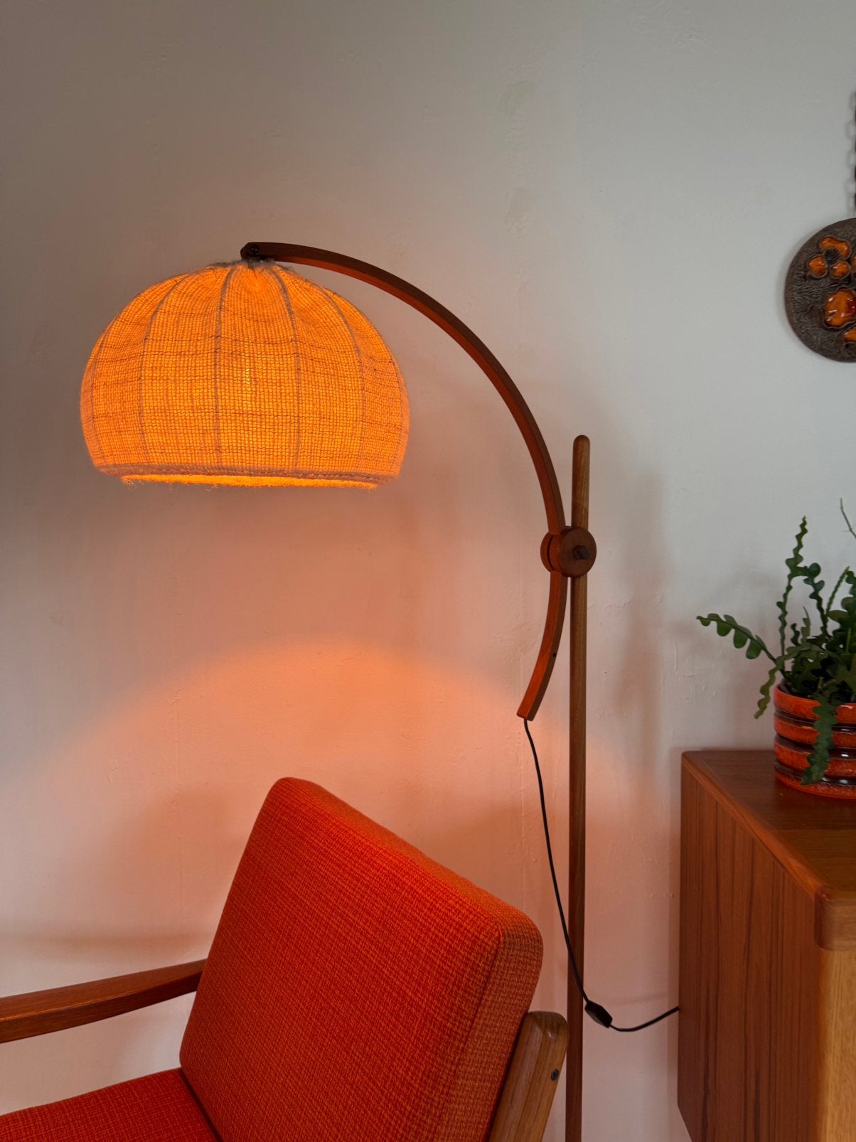 Vintage teakhouten ‘Archea’ vloerlamp, Domus ‘70