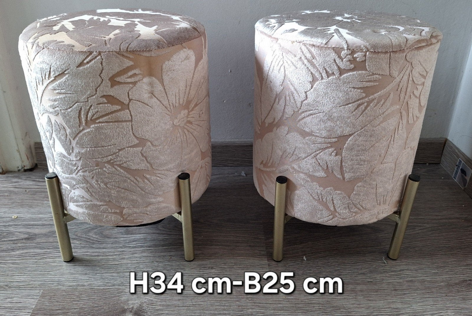 2 kleine poefjes, Ophalen, Minder dan 50 cm, Rond, Minder dan 50 cm