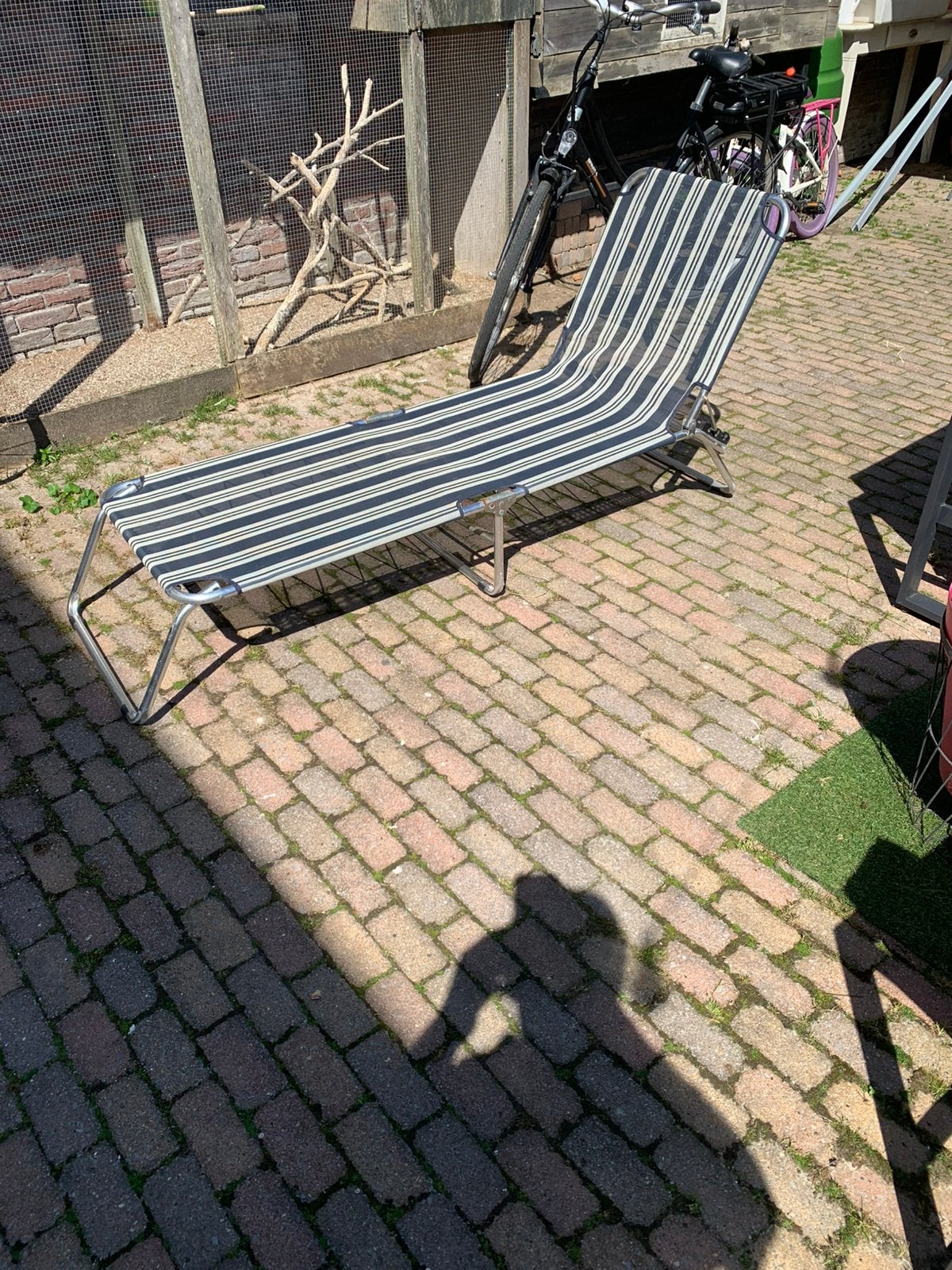 Ligbed, Ophalen, Zo goed als nieuw, Kunststof