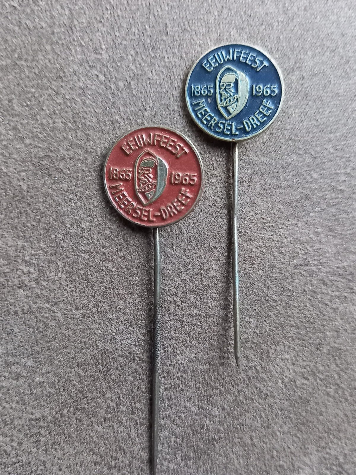 Speldjes Eeuwfeest Meersel-Dreef 1865-1965, Verzamelen, Ophalen of Verzenden, Gebruikt