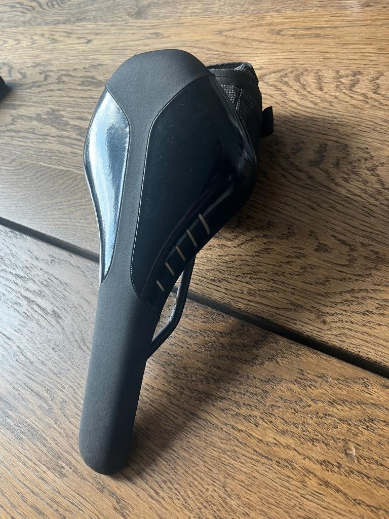 fi’zi:k Antares R5 racefietszadel met originele ICS zadeltas, Ophalen of Verzenden, Zo goed als nieuw, Overige typen