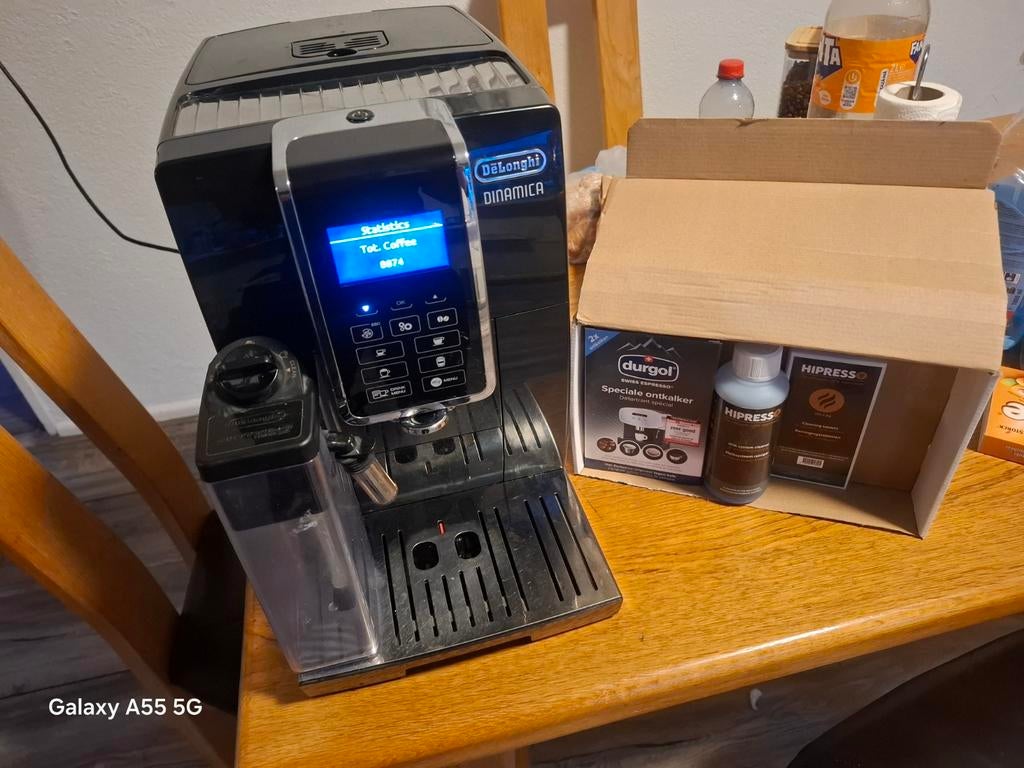 De'Longhi Dinamica ECAM 350.55.B, Witgoed en Apparatuur, Koffiezetapparaten, Ophalen, Espresso apparaat, 10 kopjes of meer, Koffiebonen